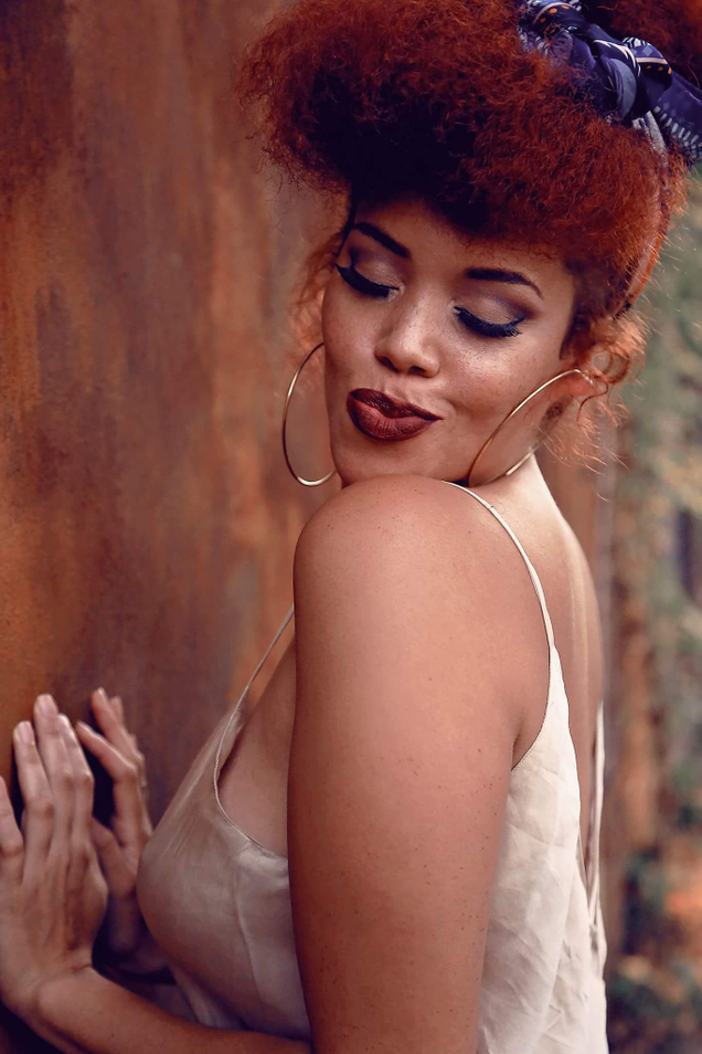 Santana Caress Benitez (Lynn McIntosh of Dark Flower Studios)